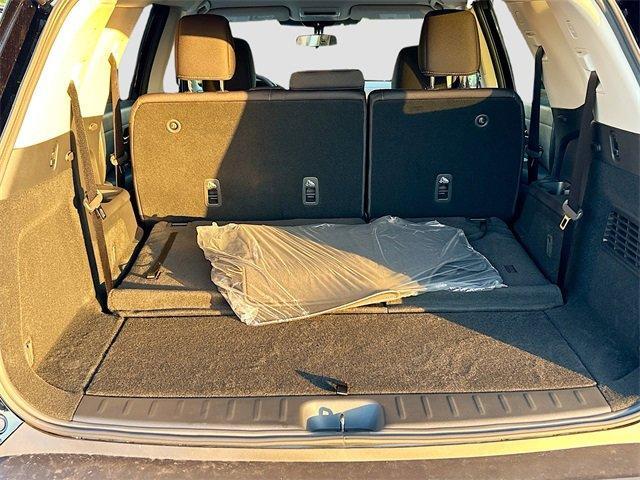 new 2025 Nissan Pathfinder car, priced at $30,161