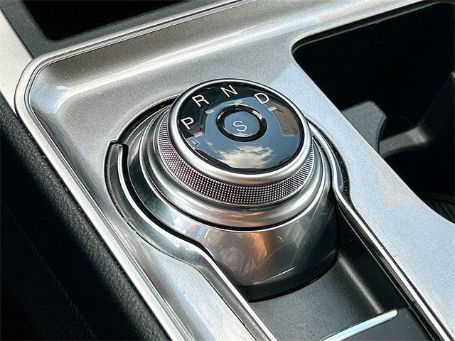 used 2024 Ford Edge car, priced at $20,995