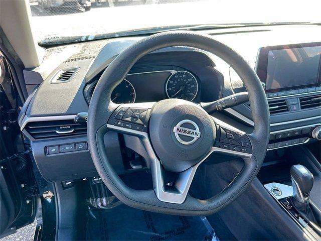 used 2022 Nissan Altima car, priced at $19,999