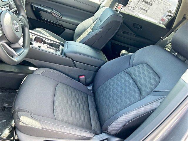 new 2025 Nissan Pathfinder car, priced at $35,161