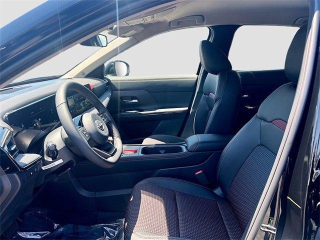 new 2025 Nissan Kicks car, priced at $25,048