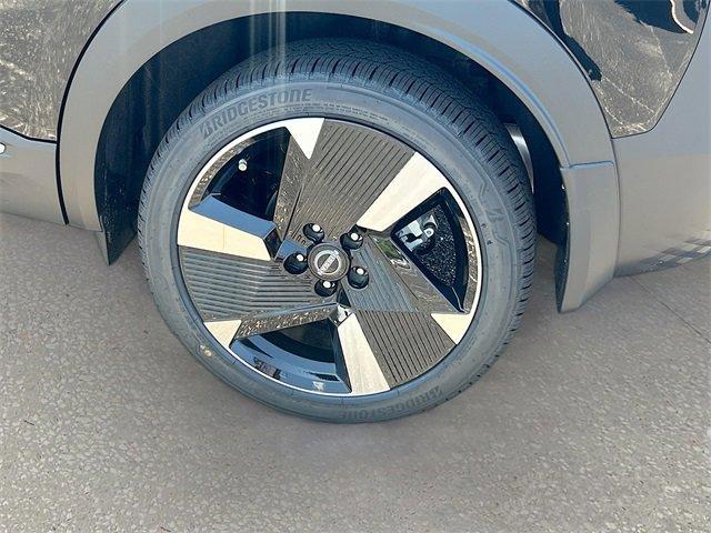 new 2025 Nissan Kicks car, priced at $25,048