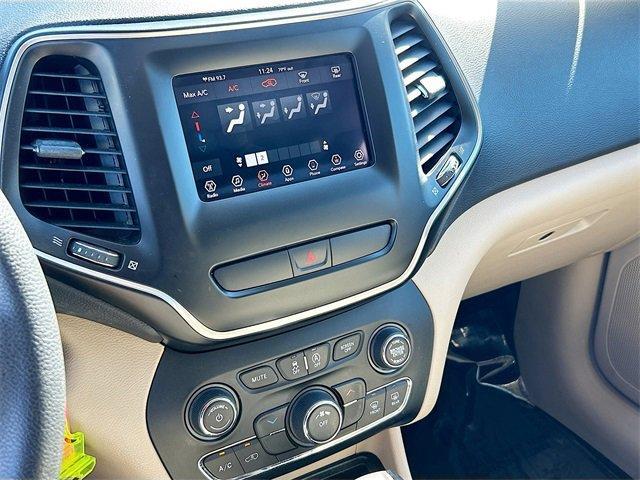 used 2019 Jeep Cherokee car, priced at $10,990