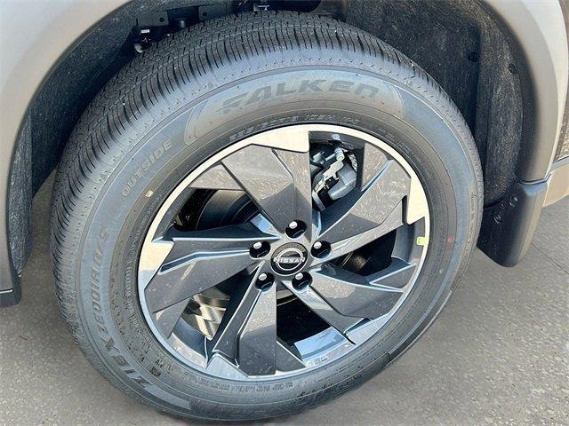 new 2025 Nissan Rogue car, priced at $33,275
