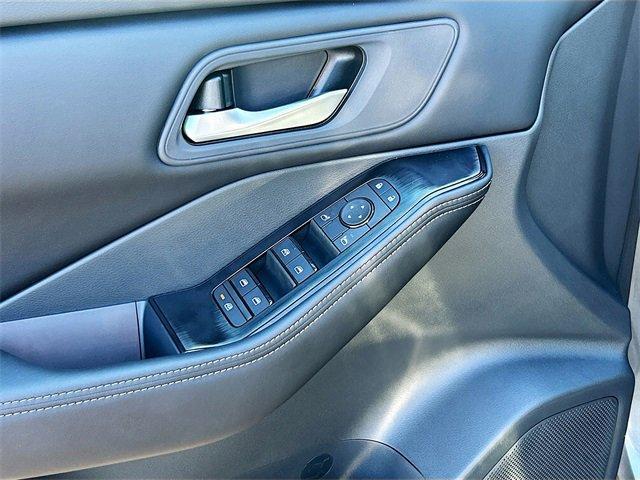 new 2026 Nissan Rogue car, priced at $28,528