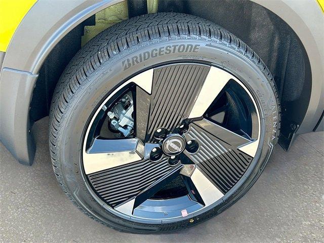 new 2025 Nissan Kicks car, priced at $29,250