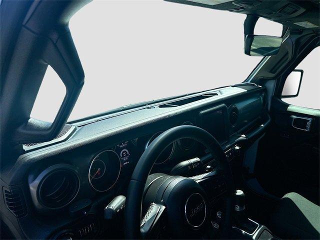 used 2022 Jeep Gladiator car, priced at $27,750