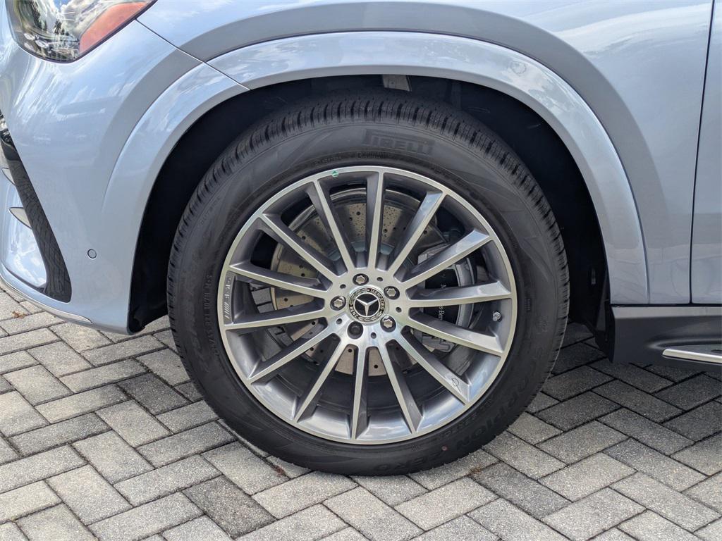 new 2026 Mercedes-Benz GLE 450 car, priced at $107,980