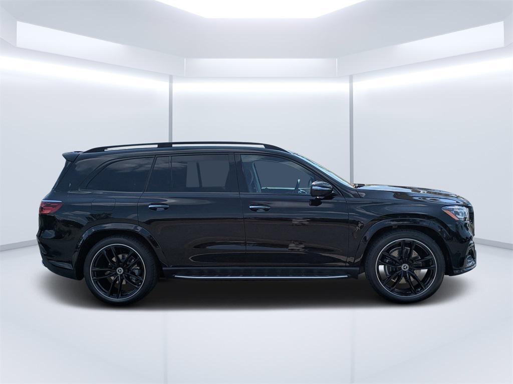 new 2026 Mercedes-Benz GLS 450 car, priced at $107,560