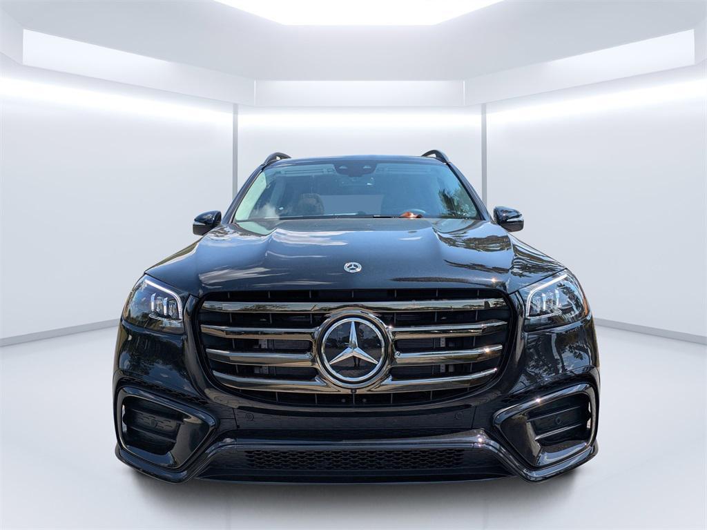 new 2026 Mercedes-Benz GLS 450 car, priced at $107,560