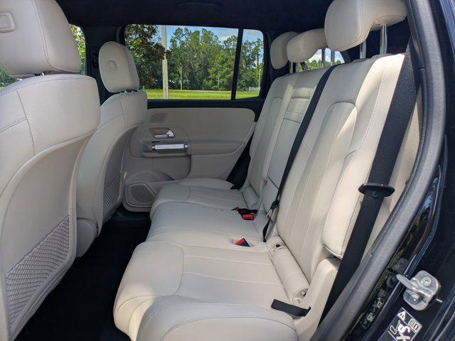 new 2025 Mercedes-Benz GLB 250 car, priced at $57,945