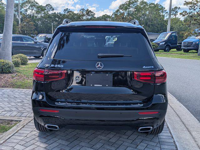 new 2025 Mercedes-Benz GLB 250 car, priced at $57,945