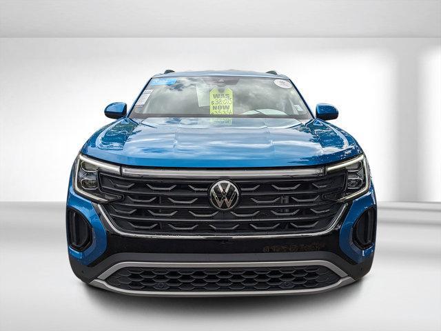 used 2024 Volkswagen Atlas Cross Sport car