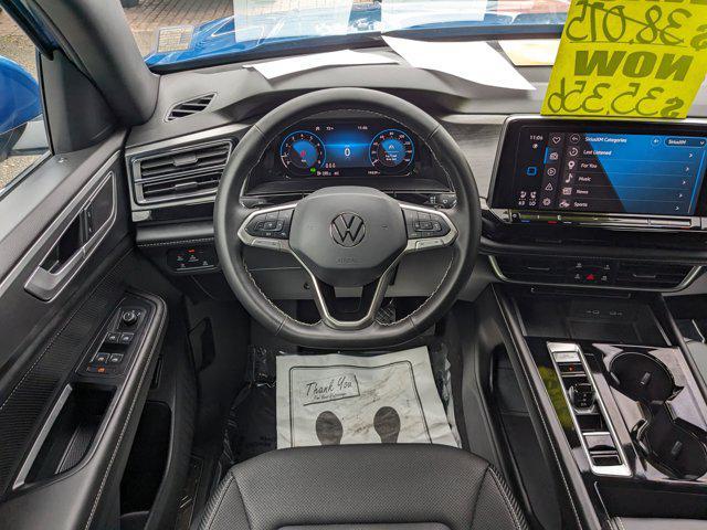 used 2024 Volkswagen Atlas Cross Sport car