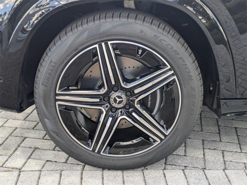 new 2026 Mercedes-Benz GLE 450 car, priced at $102,170