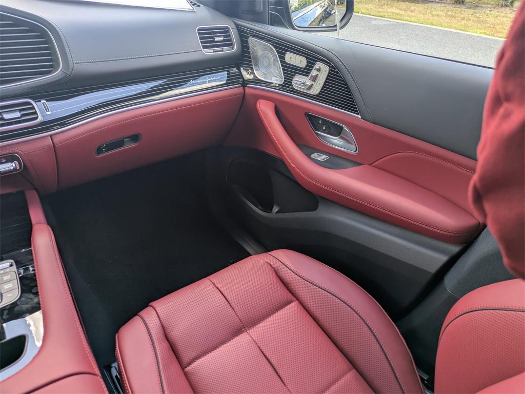 new 2026 Mercedes-Benz GLE 450 car, priced at $102,170