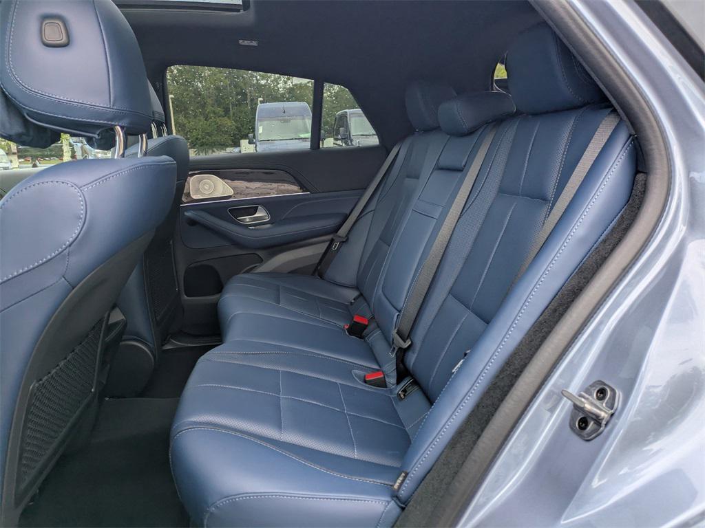 new 2026 Mercedes-Benz GLE 450 car, priced at $107,470