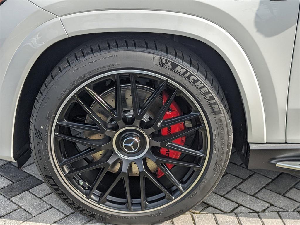 new 2025 Mercedes-Benz AMG GLS 63 car, priced at $159,655