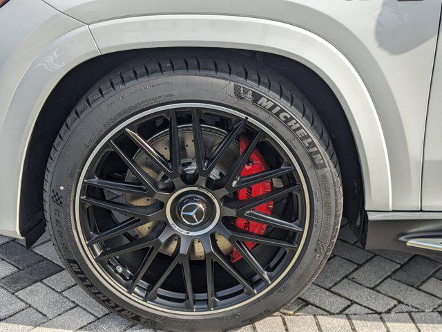 new 2025 Mercedes-Benz AMG GLS 63 car, priced at $159,655