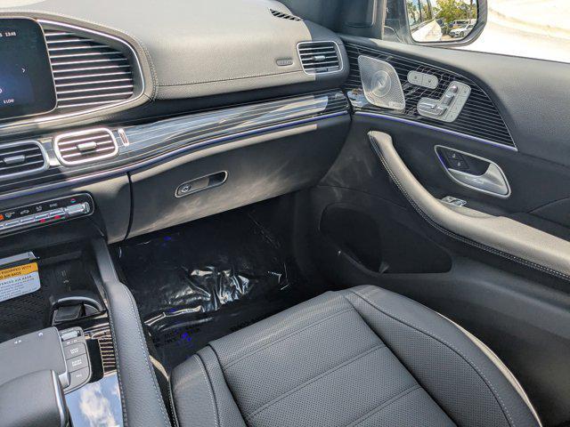 new 2025 Mercedes-Benz GLS 450 car, priced at $106,755