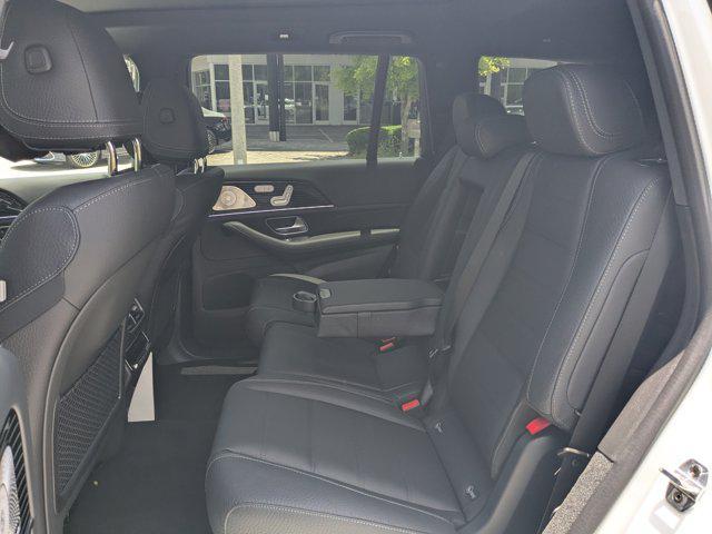 new 2025 Mercedes-Benz GLS 450 car, priced at $106,755
