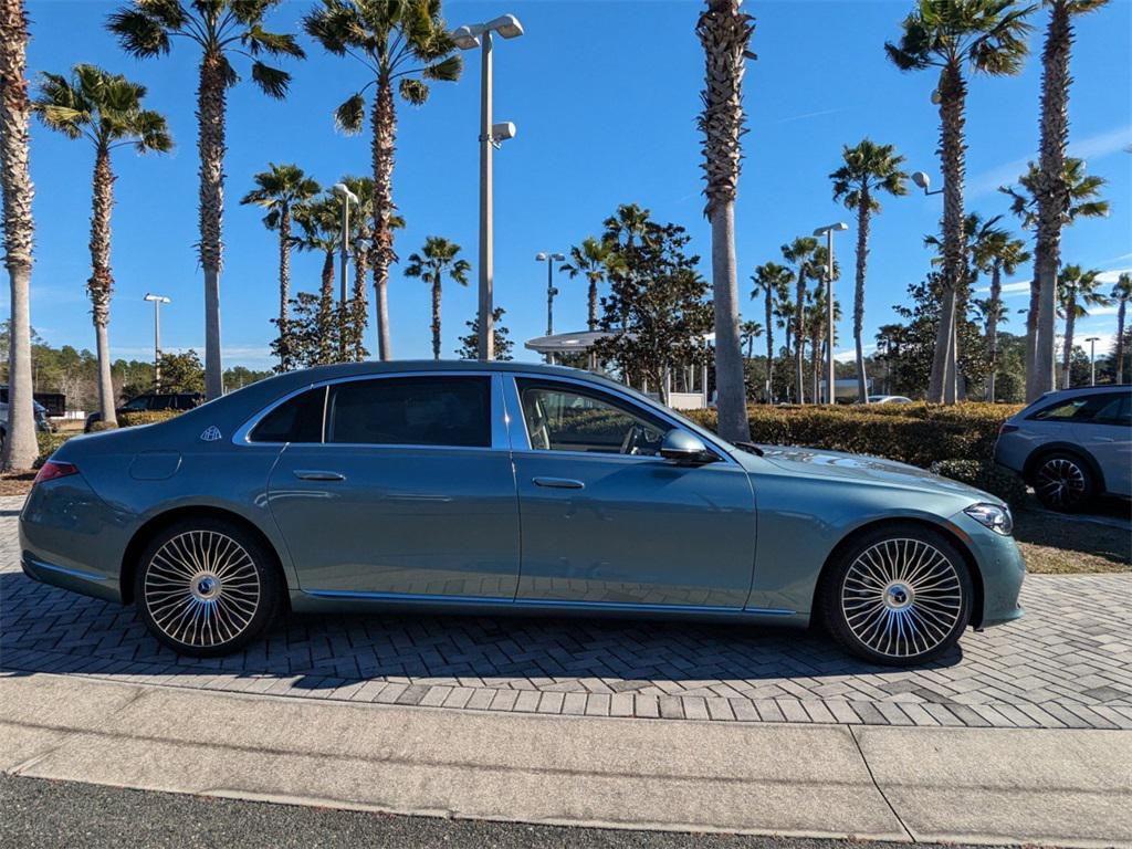 new 2025 Mercedes-Benz Maybach S 580 car, priced at $225,710