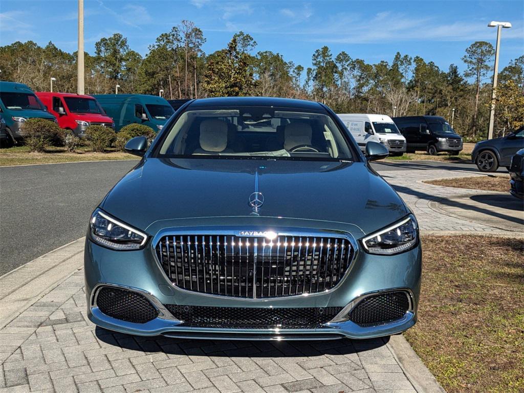 new 2025 Mercedes-Benz Maybach S 580 car, priced at $225,710