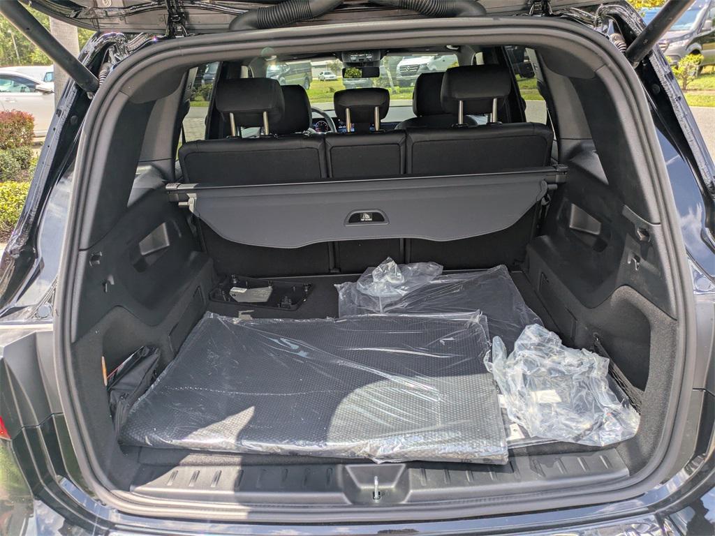 new 2026 Mercedes-Benz GLB 250 car