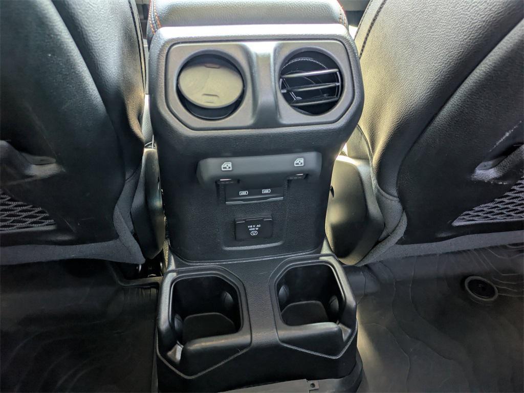 used 2023 Jeep Gladiator car, priced at $38,442