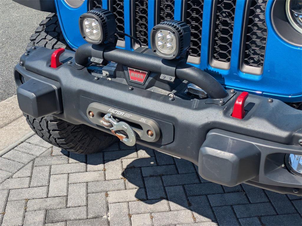 used 2023 Jeep Gladiator car, priced at $38,442