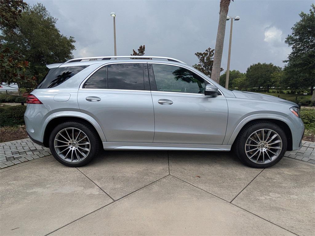 new 2025 Mercedes-Benz GLE 450 car, priced at $82,755