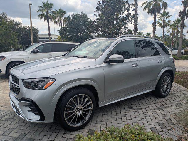 new 2025 Mercedes-Benz GLE 450 car, priced at $82,755