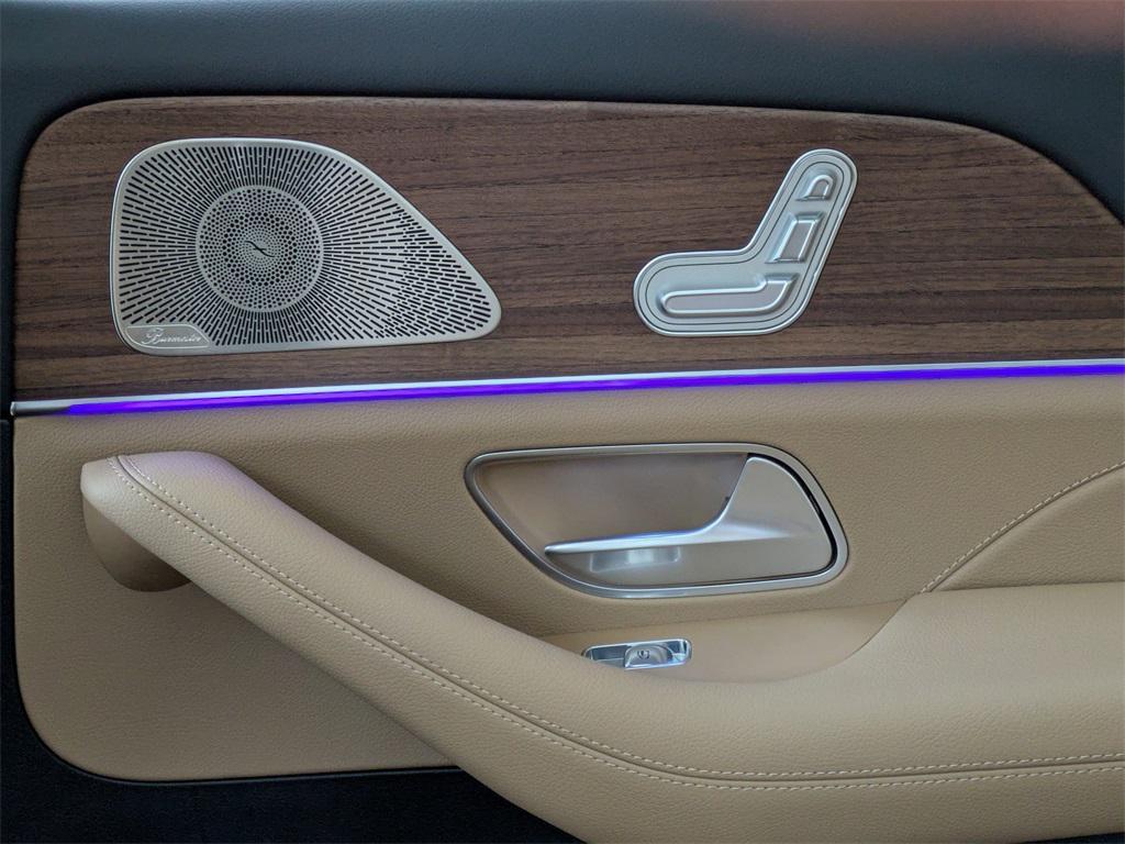 new 2025 Mercedes-Benz GLE 350 car, priced at $78,235