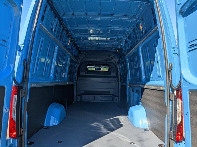 new 2024 Mercedes-Benz Sprinter 2500 car, priced at $74,667