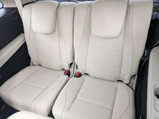 new 2025 Mercedes-Benz GLS 450 car, priced at $95,685