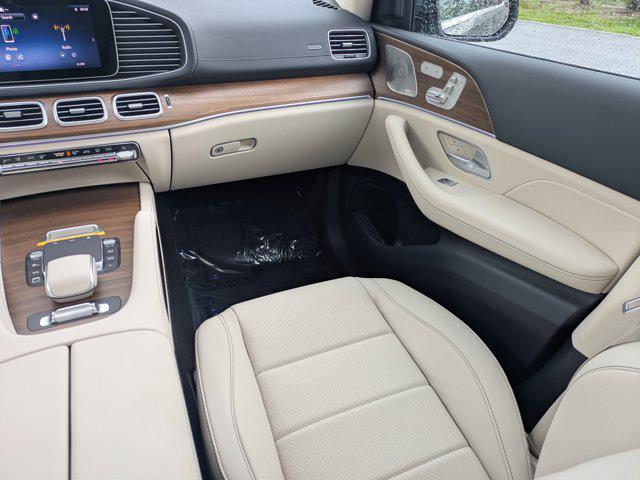 new 2025 Mercedes-Benz GLS 450 car, priced at $95,685