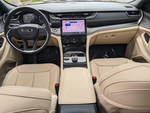 used 2025 Jeep Grand Cherokee car, priced at $44,823