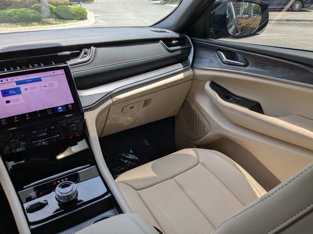 used 2025 Jeep Grand Cherokee car, priced at $44,823