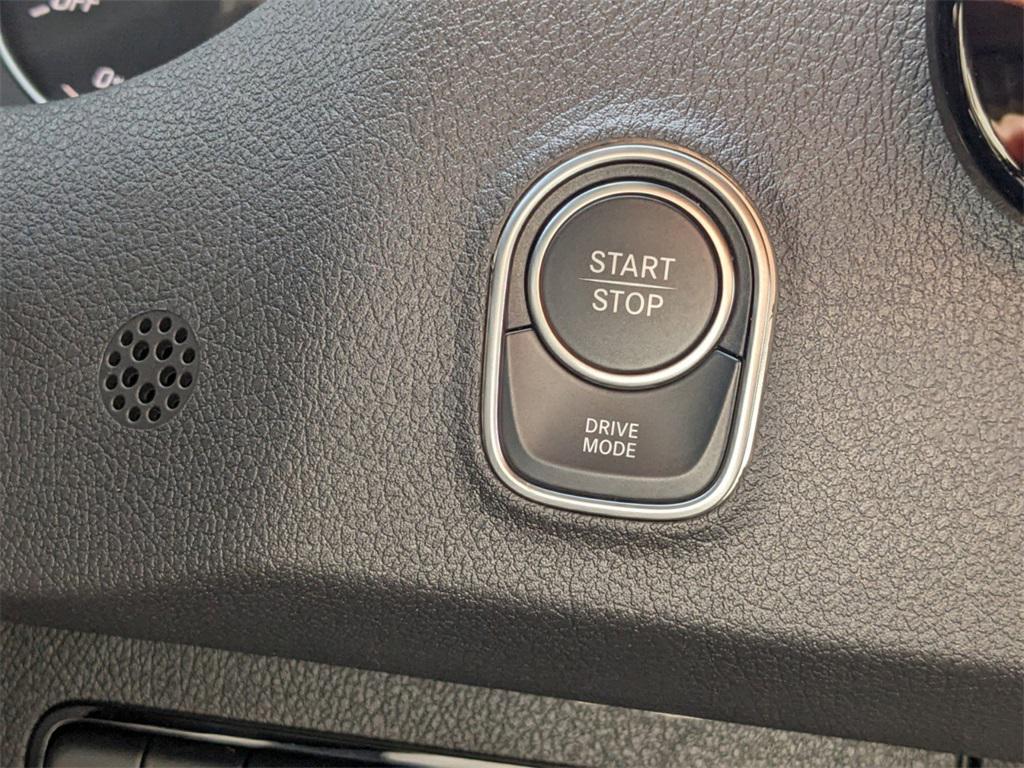 new 2025 Mercedes-Benz Sprinter 2500 car, priced at $80,177