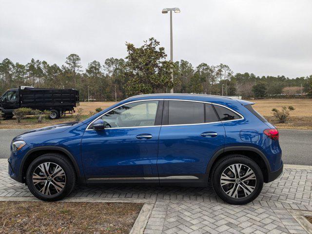 new 2025 Mercedes-Benz GLA 250 car, priced at $48,370