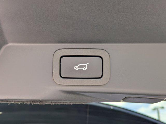 used 2022 Land Rover Range Rover Sport car, priced at $58,999