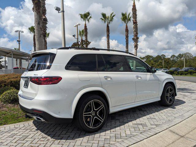 new 2024 Mercedes-Benz GLS 450 car, priced at $98,175