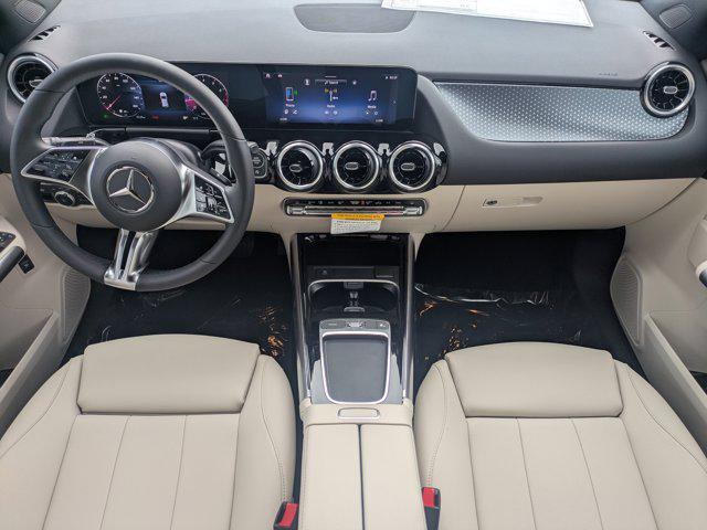 new 2025 Mercedes-Benz GLA 250 car, priced at $44,250