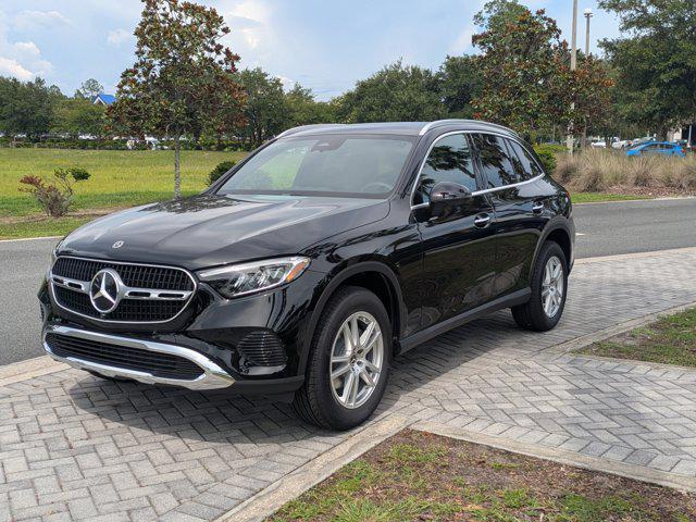 new 2025 Mercedes-Benz GLC 300 car, priced at $53,085