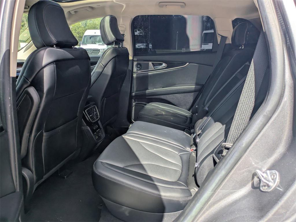 used 2021 Lincoln Nautilus car, priced at $29,999