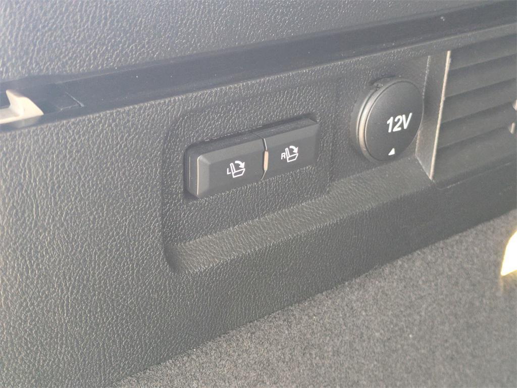 used 2021 Lincoln Nautilus car, priced at $29,999