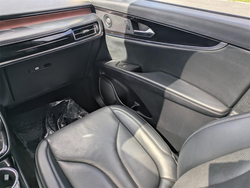 used 2021 Lincoln Nautilus car, priced at $29,999