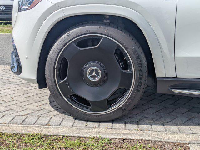 new 2025 Mercedes-Benz AMG GLS 63 car, priced at $173,615