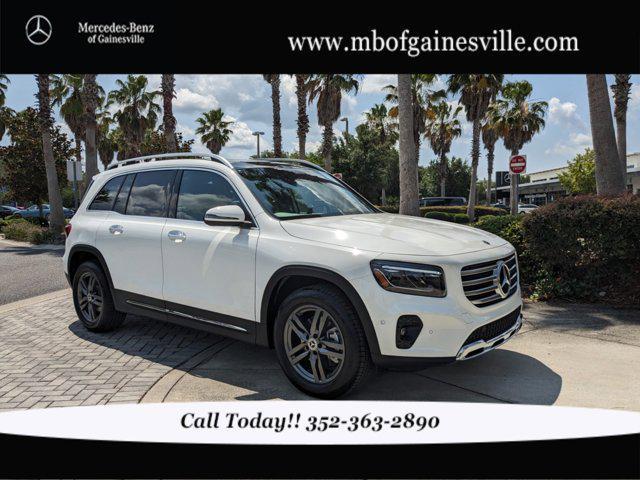 new 2024 Mercedes-Benz GLB 250 car, priced at $52,690