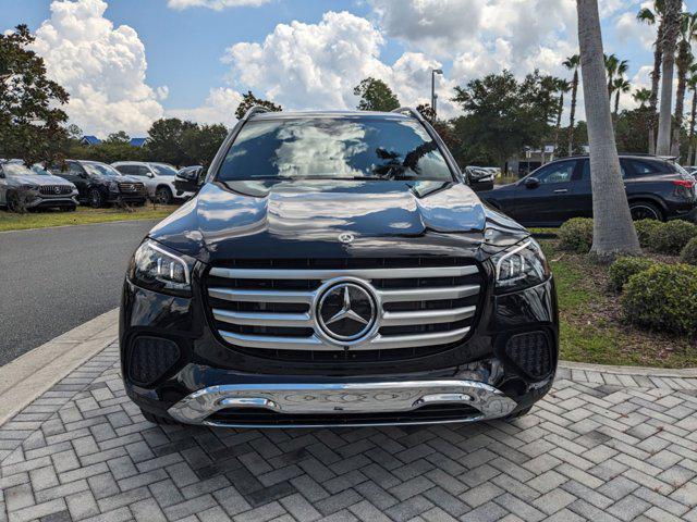 new 2025 Mercedes-Benz GLS 450 car, priced at $98,185